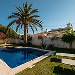Bungalow Directly At The Beach *