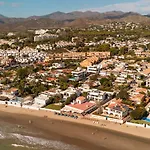 Bungalow Directly At The Beach