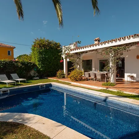 Bungalow Directly At The Beach