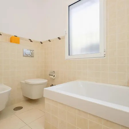 Dom wakacyjny Bungalow Directly At The Beach Marbella