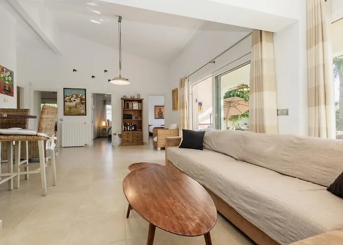 Bungalow Directly At The Beach * Marbella