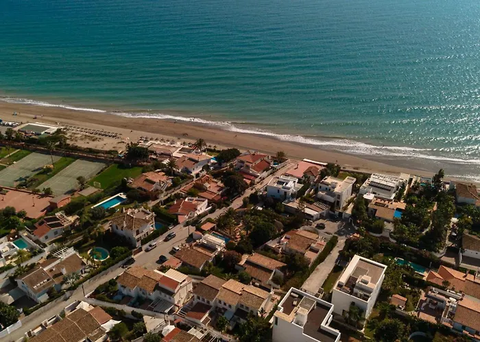 Bungalow Directly At The Beach Marbella