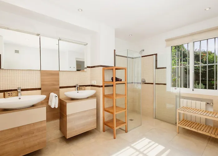 Bungalow Directly At The Beach Casa de Férias Marbella