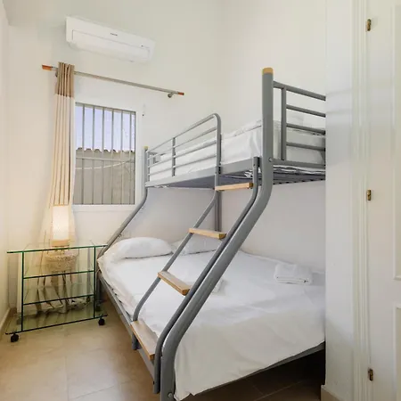 Bungalow Directly At The Beach *