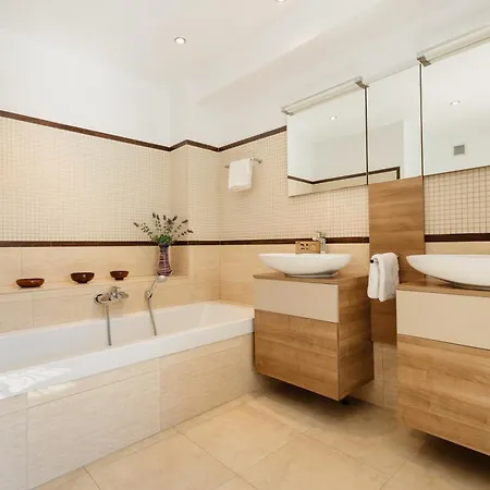 Bungalow Directly At The Beach 度假居 *