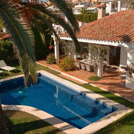 Bungalow Directly At The Beach * Marbella
