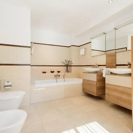 Bungalow Directly At The Beach *