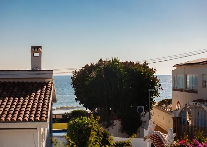 Bungalow Directly At The Beach *